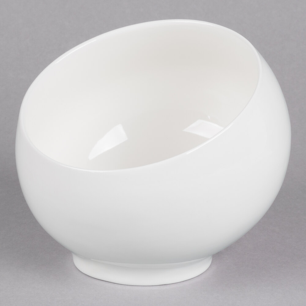 10 Strawberry Street WTR-7RDANGBWL Whittier 28 oz. White Porcelain Angled Bowl - 12/Case