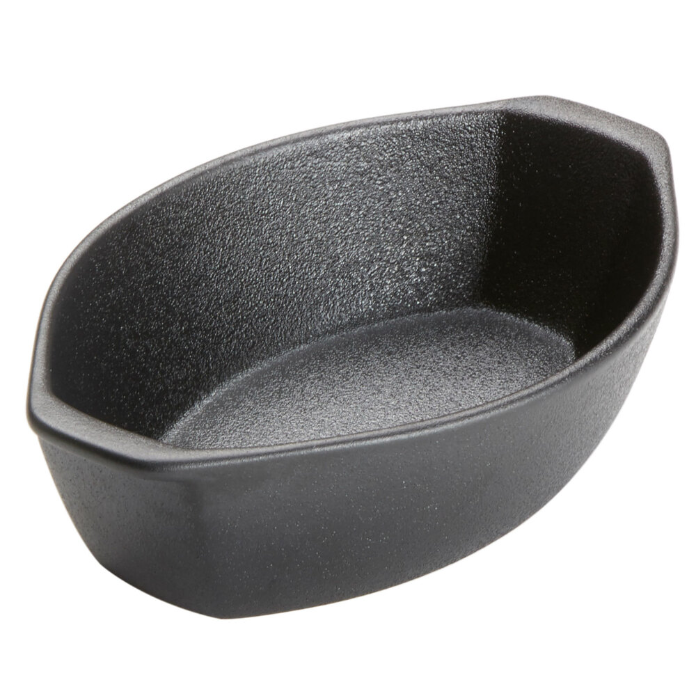 American Metalcraft PBBO9 24 oz. Black Matte Porcelain Oval Casserole Dish with Handles