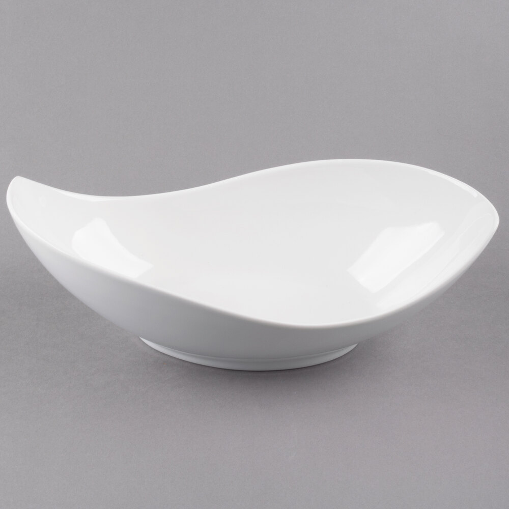 10 Strawberry Street WTR-12CANOEBWL Whittier 12" x 6" White Porcelain Canoe Bowl - 12/Case