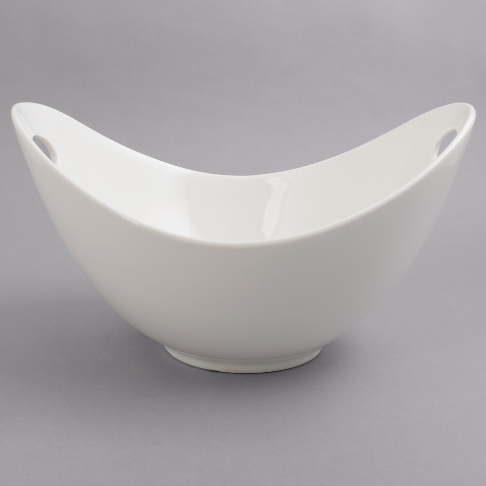 10 Strawberry Street WTR-11CUTOUTBWL Whittier 1.5 Qt. White Porcelain Curve Bowl with Cut Outs - 8/Pack