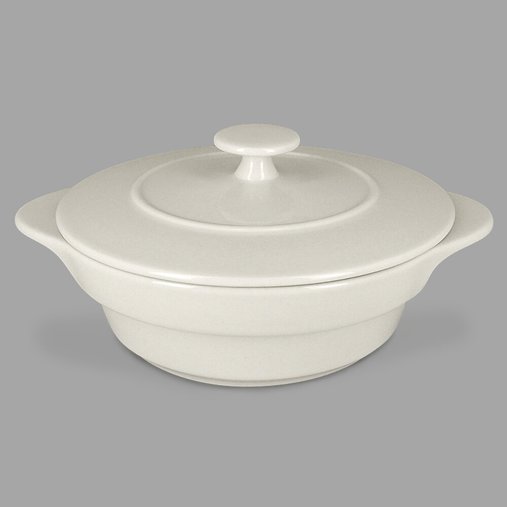 RAK Porcelain CFRD16WH Chef's Fusion 15.8 oz. Sand White Round Porcelain Cocotte with Lid - 4/Case