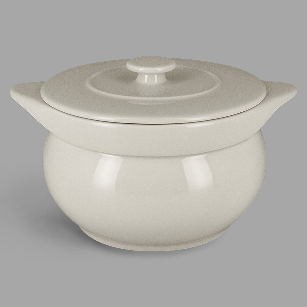 RAK Porcelain CFST15WH Chef's Fusion 38.9 oz. Sand White Round Porcelain Tureen with Lid - 2/Case