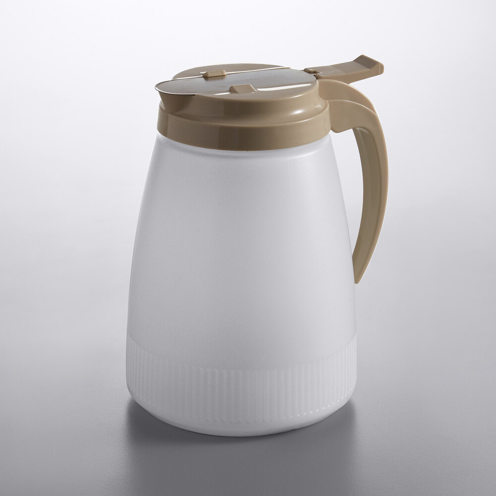 Vollrath 4748-18 Dripcut® 48 oz. Polyethylene Server with Almond Top