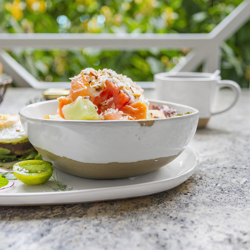 Front of the House DBO164WHP23 Artefact 11 oz. Superwhite Round Porcelain Bowl - 12/Case