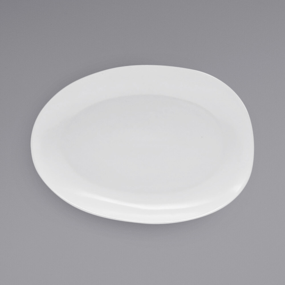 Front of the House DDP063WHP21 Tides 10" x 7" Semi-Matte White Oval Porcelain Plate - 4/Case