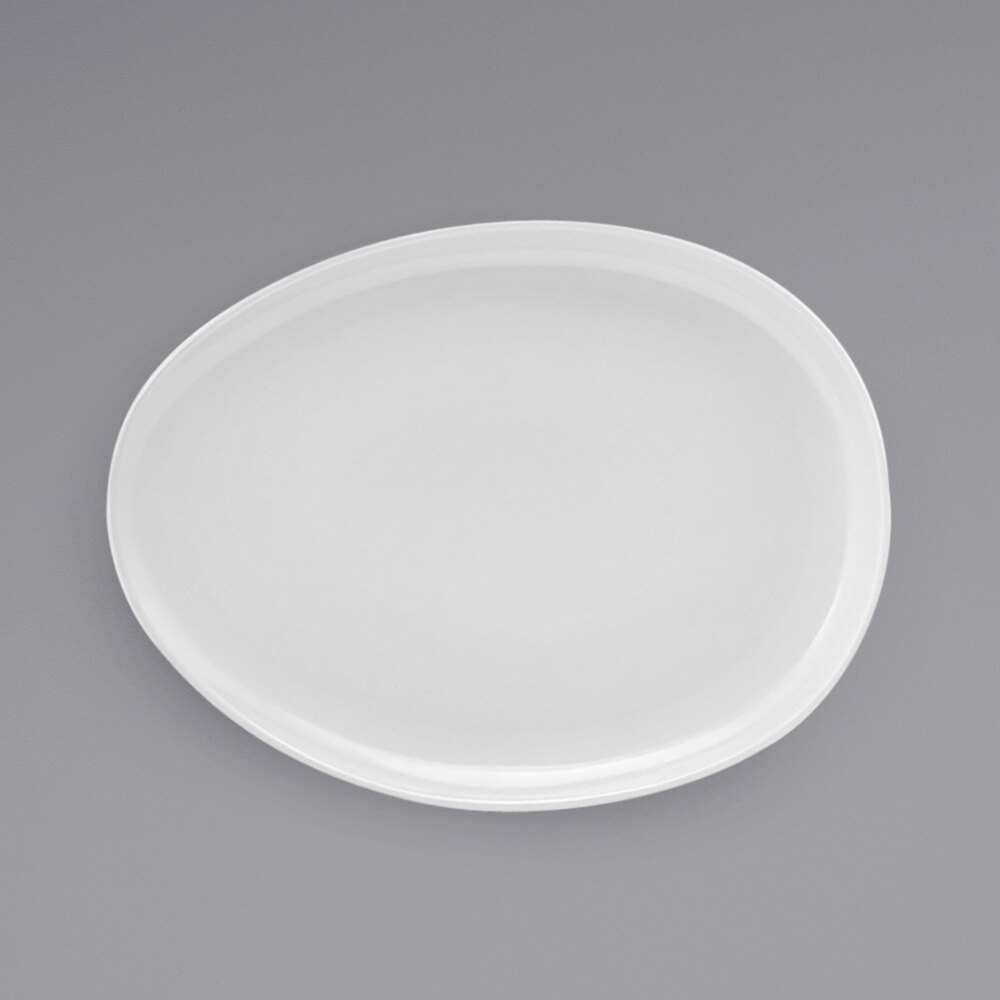 Front of the House DOS032WHP20 Tides 13" x 9 3/4" Semi-Matte White Oval Porcelain Plate - 2/Case