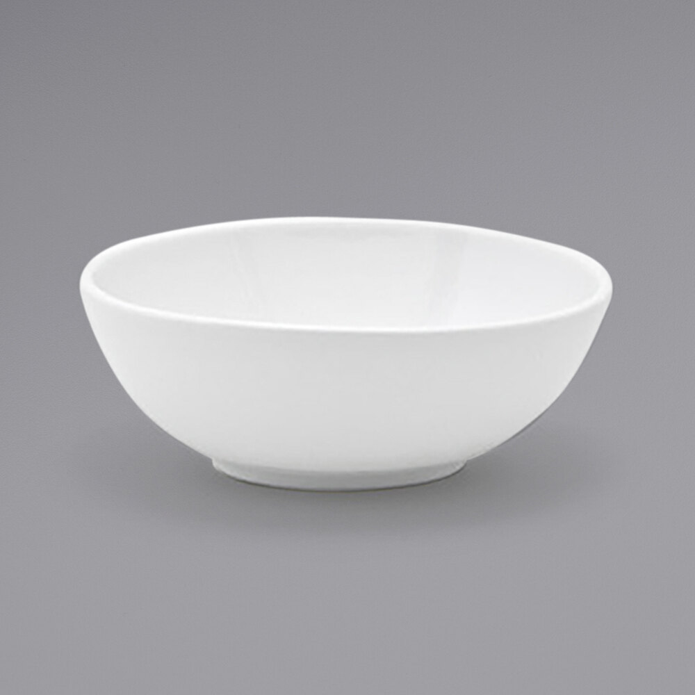 Front of the House DBO058WHP23 Ellipse 10 oz. White Oval Tall Porcelain Bowl - 12/Case