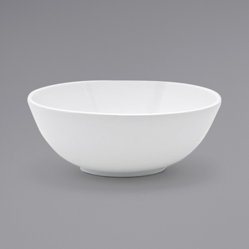 Front of the House DBO035WHP13 Ellipse 16 oz. White Oval Tall Porcelain Bowl - 12/Case