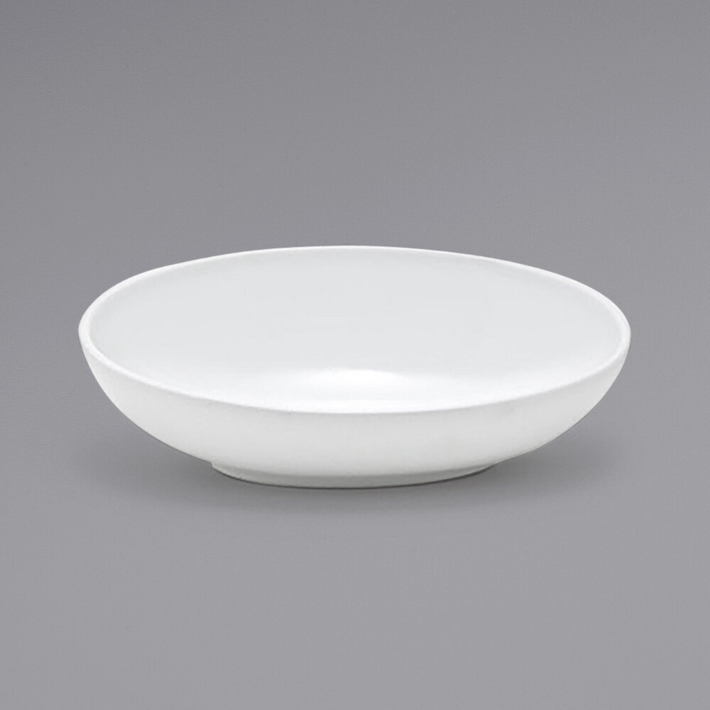 Front of the House DBO128WHP23 Ellipse 9 oz. White Oval Slanted Porcelain Bowl - 12/Case