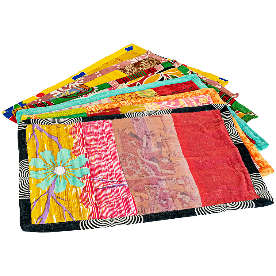 Kalalou 18" x 13" Multicolor Knit Kantha Rectangular Placemat - 6/Set