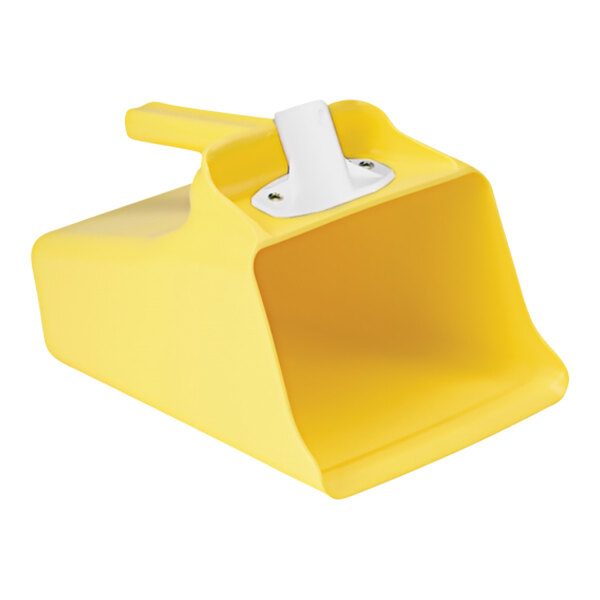 Vikan 128 oz. Yellow Polypropylene Mega Dipper with Handle Bracket 65526