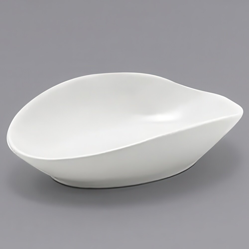 Front of the House DSD062WHP23 Tides 1.5 oz. Semi-Matte White Oval Porcelain Ramekin - 12/Case