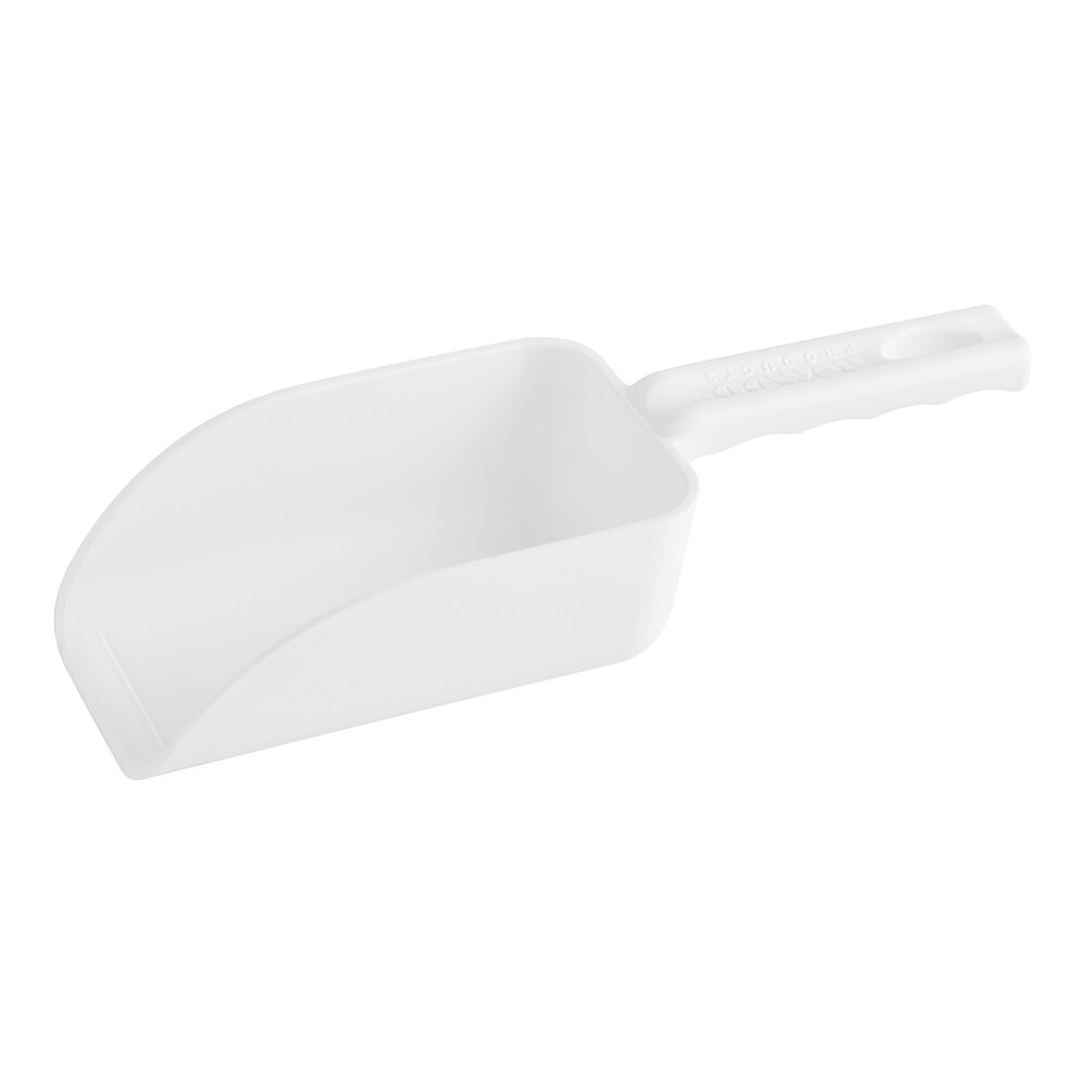 Vikan 16 oz. White Polypropylene Hand Scoop 63005