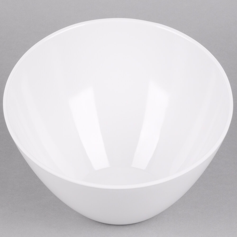 American Metalcraft MELSL92 Endurance 64 oz. Angled Round Melamine Serving Bowl