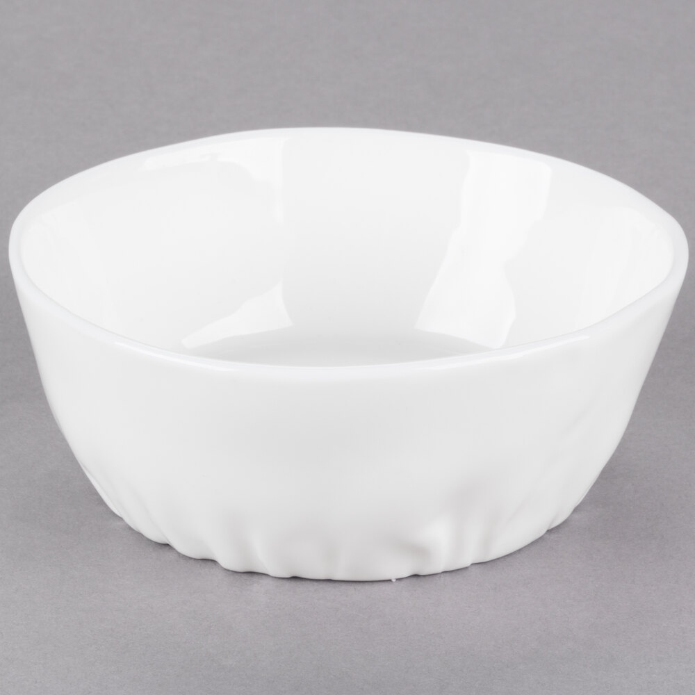 10 Strawberry Street P4214 Izabel Lam Pearls 7 oz. Bright White Round Medium Porcelain Pinch Bowl - 48/Case